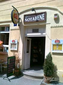 Bar Nota bene v Podskalí - dva večírky s kapelou...  » Click to zoom ->